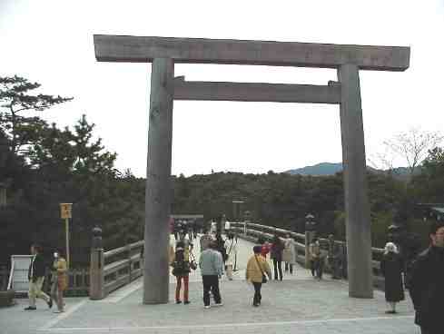 ���E�Ɛ��E�̋�